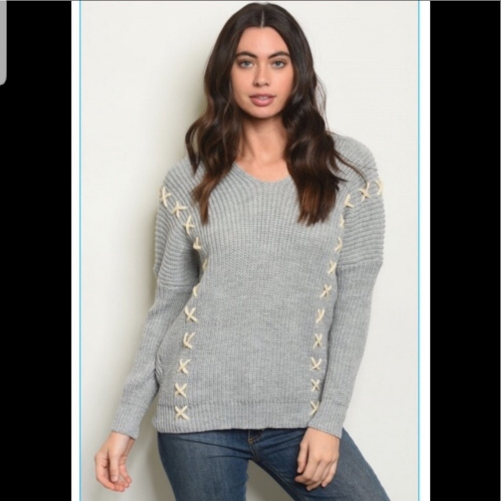 🎉HP🎉2 Left💙 Ribbed Knit Sweater with Laced Back - Picture 2 of 8